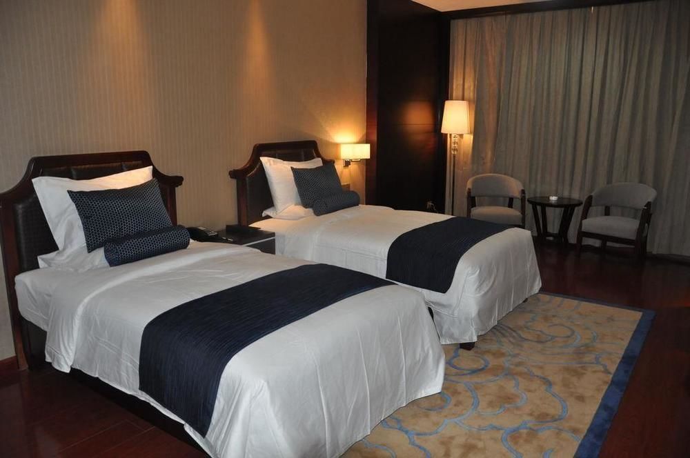 Jingyue Lake Hotel Dujiangyan Extérieur photo