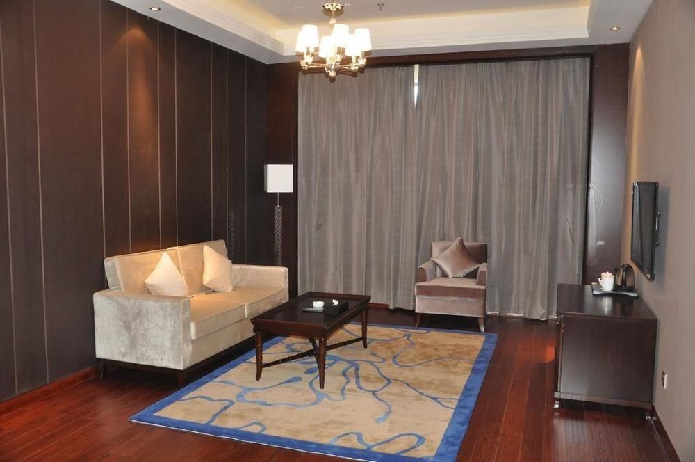 Jingyue Lake Hotel Dujiangyan Extérieur photo