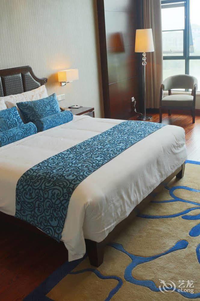 Jingyue Lake Hotel Dujiangyan Extérieur photo